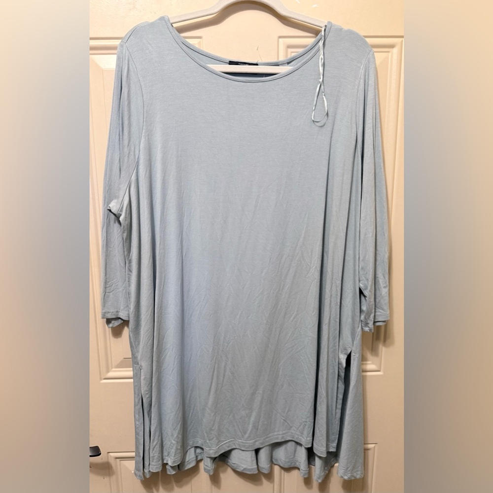 Tahari Tunic Top in Waterspout Size 2X